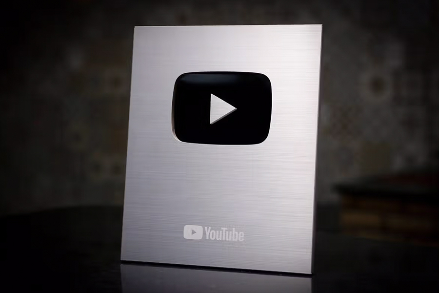 شرایط گرفتن لوح نقره ای یوتیوب