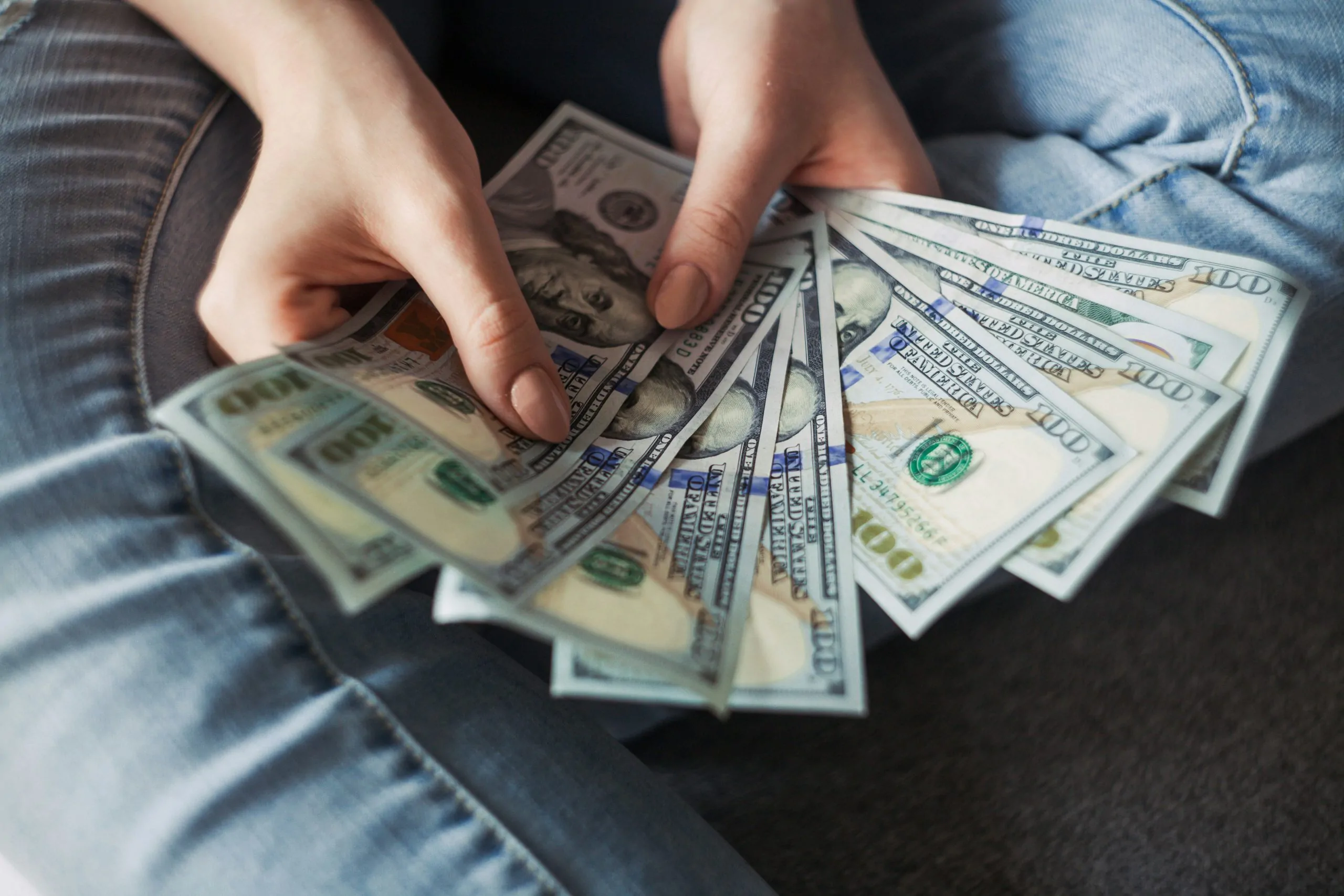 کسب درآمد از یوتیوب بدون ساخت ویدیو