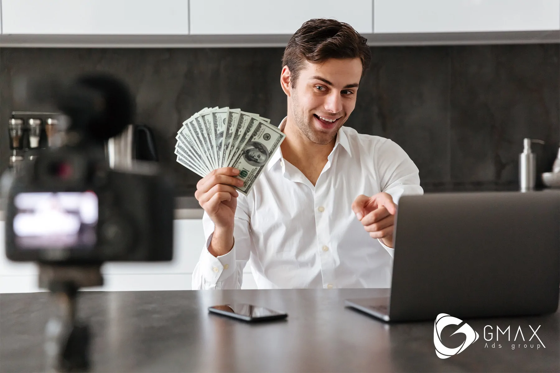 تخمین درآمد بهترین یوتیوبرهای ایرانی | درآمد بهترین یوتیوبرهای ایرانی چقدر است؟