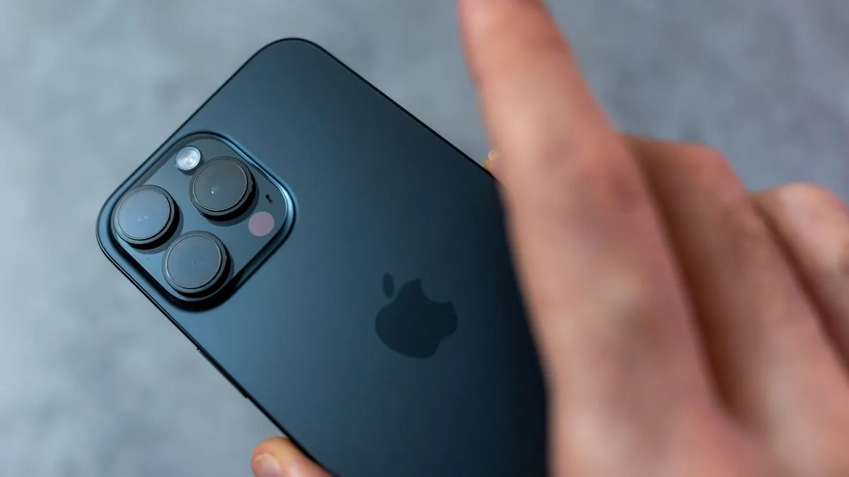 Apple iPhone 16 Pro Max