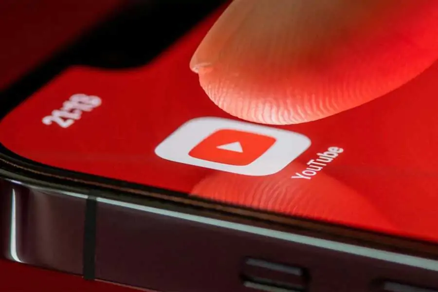 چگونه فیلم یوتیوب را در گالری ذخیره کنیم